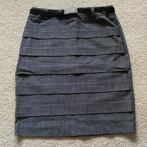 Women’s A. Byer Charcoal Grey Pencil Skirt - Size 7